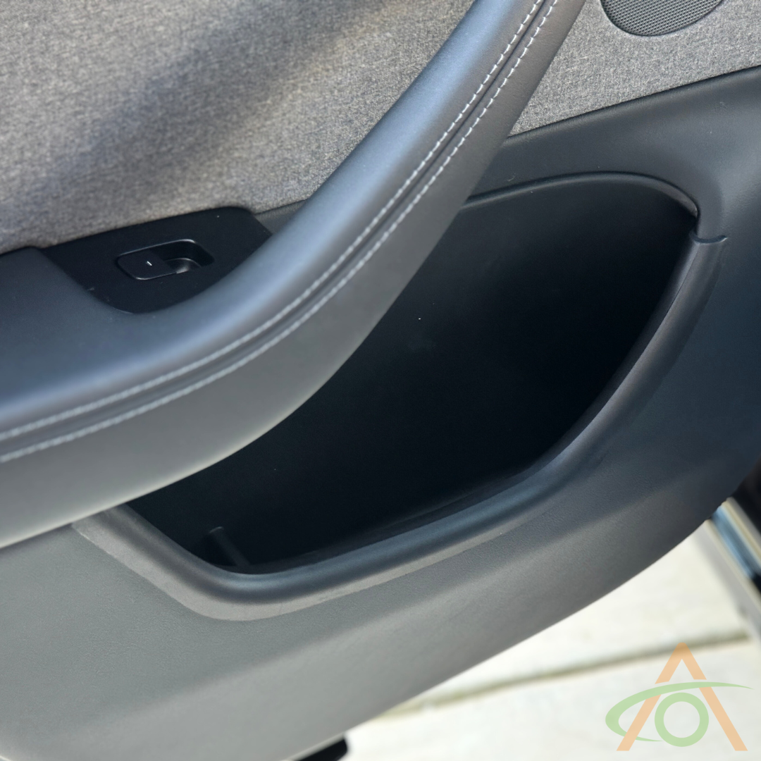 Rear door bin for Refreshed Model 3
