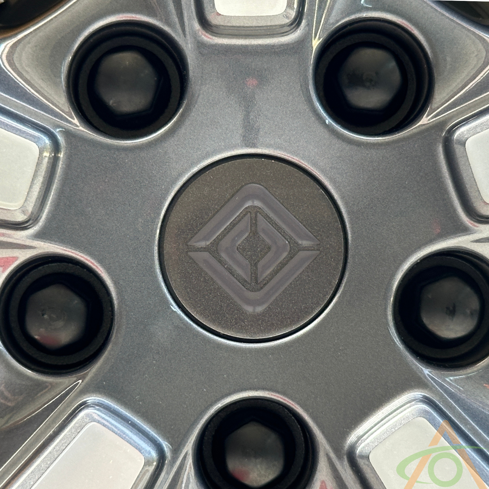 Dark Grey Center Caps for Rivian 22" Road Wheels