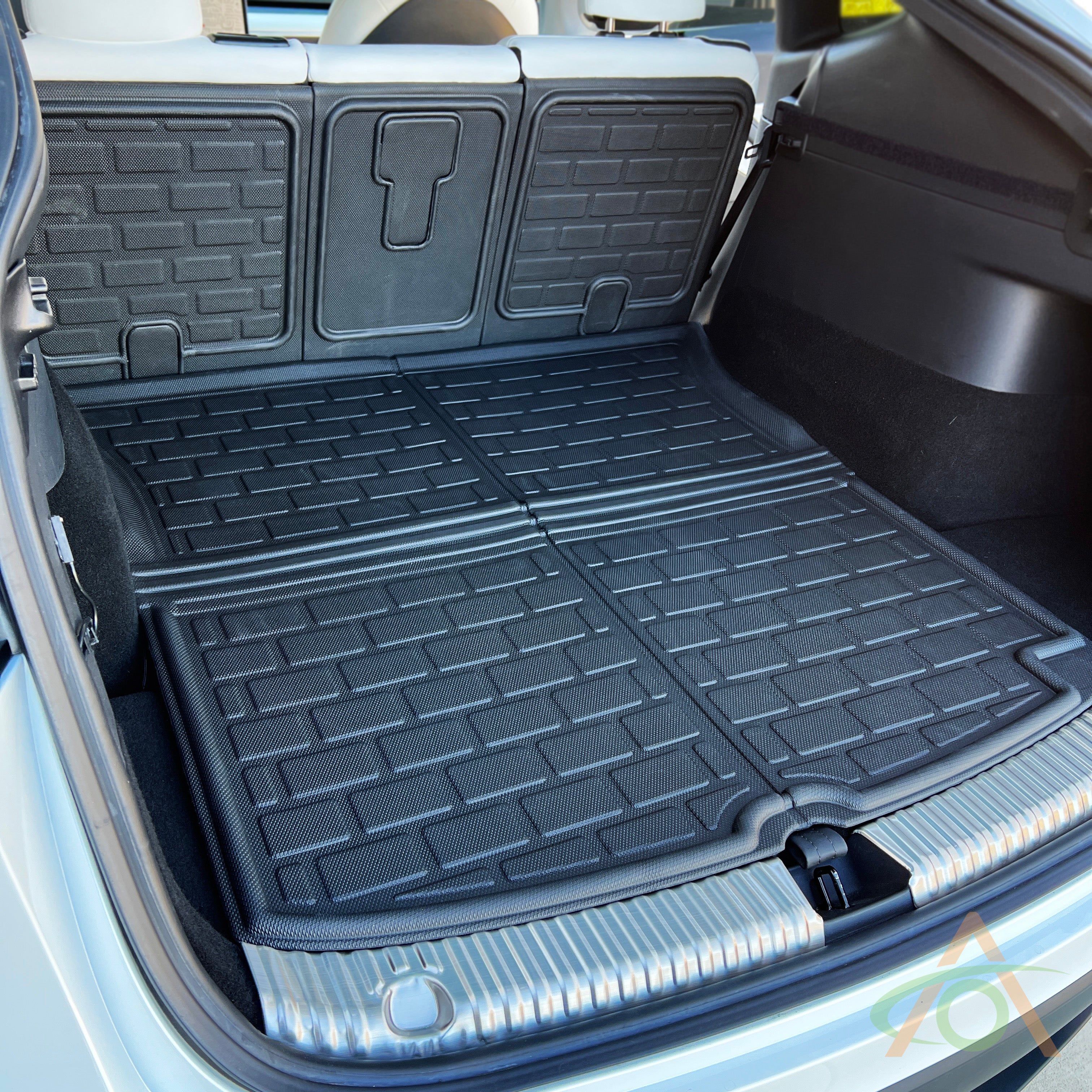 Tesla Model Y Premium (5 seat) Trunk Mat and 2nd Row Seatback Protectors