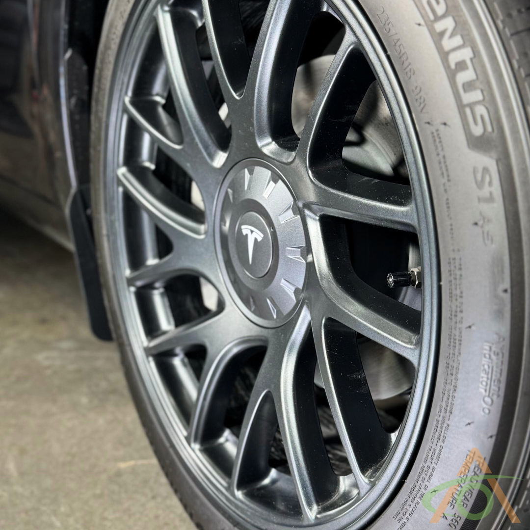 Wheel Center Hub Covers for Refreshed Tesla Model 3 (18" wheels)