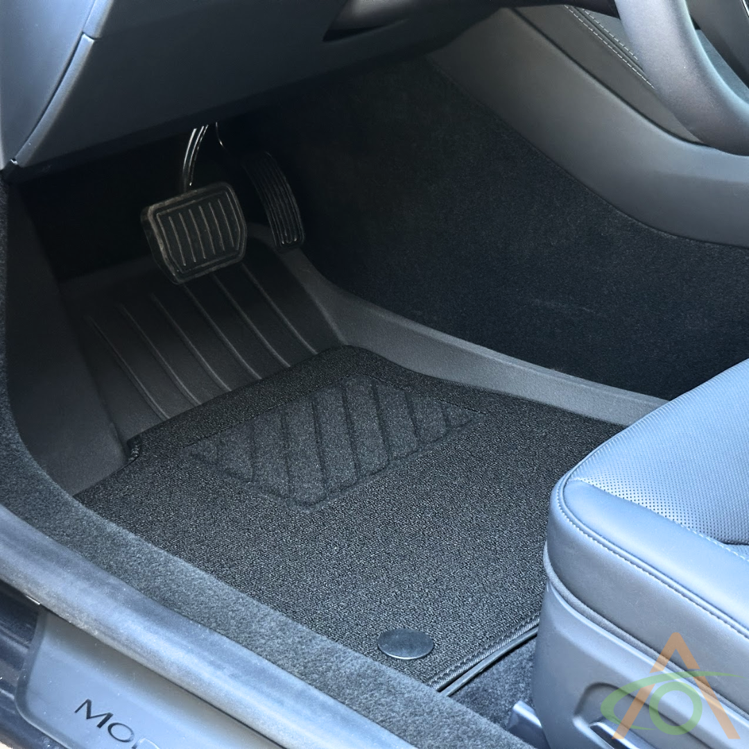 Ultraluxe Floormats for the Refreshed 2024 Model 3 (Drivers, with carpet panel installed)