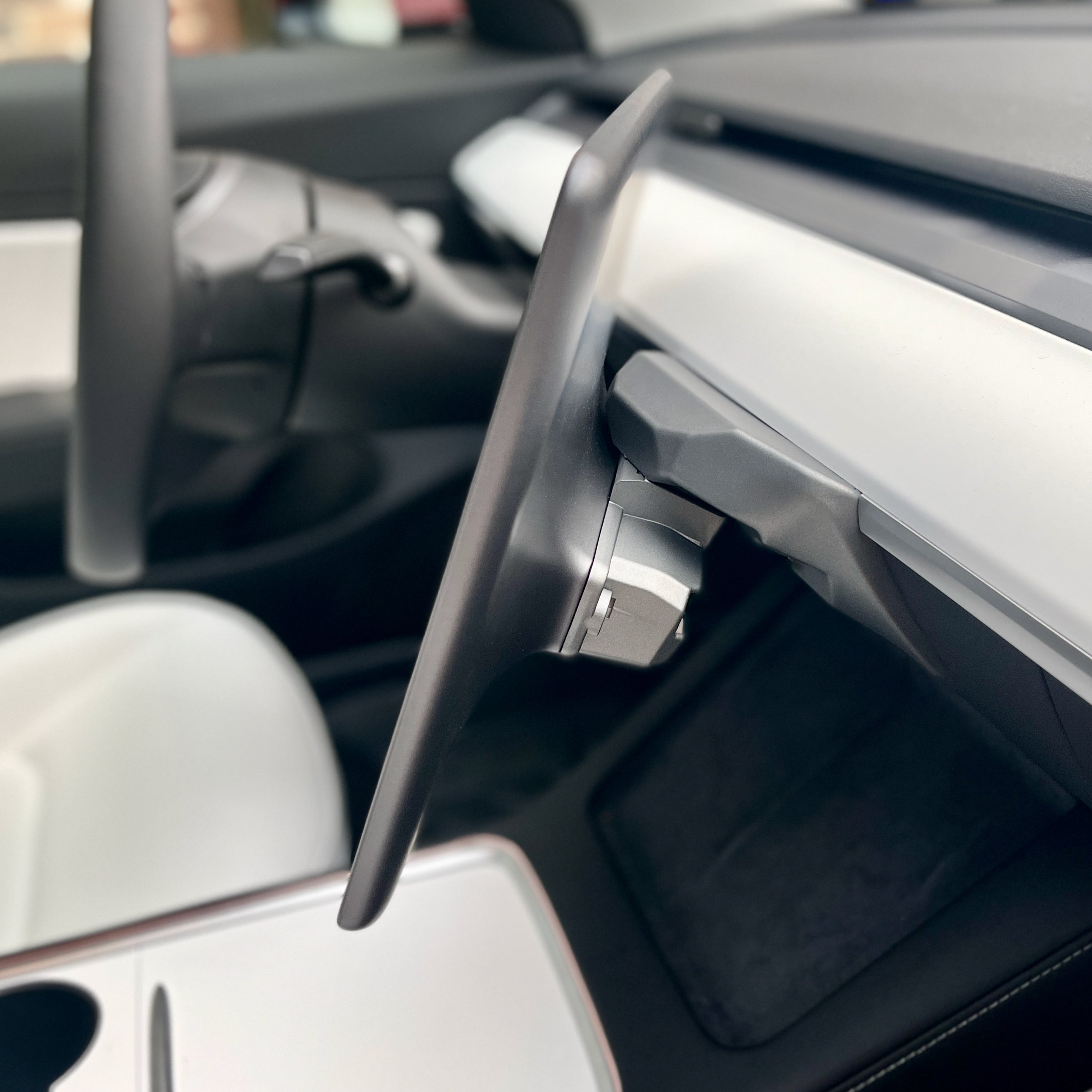 Tesla Screen Rotation Bracket Model 3 & Y – Your Tesla Accessories