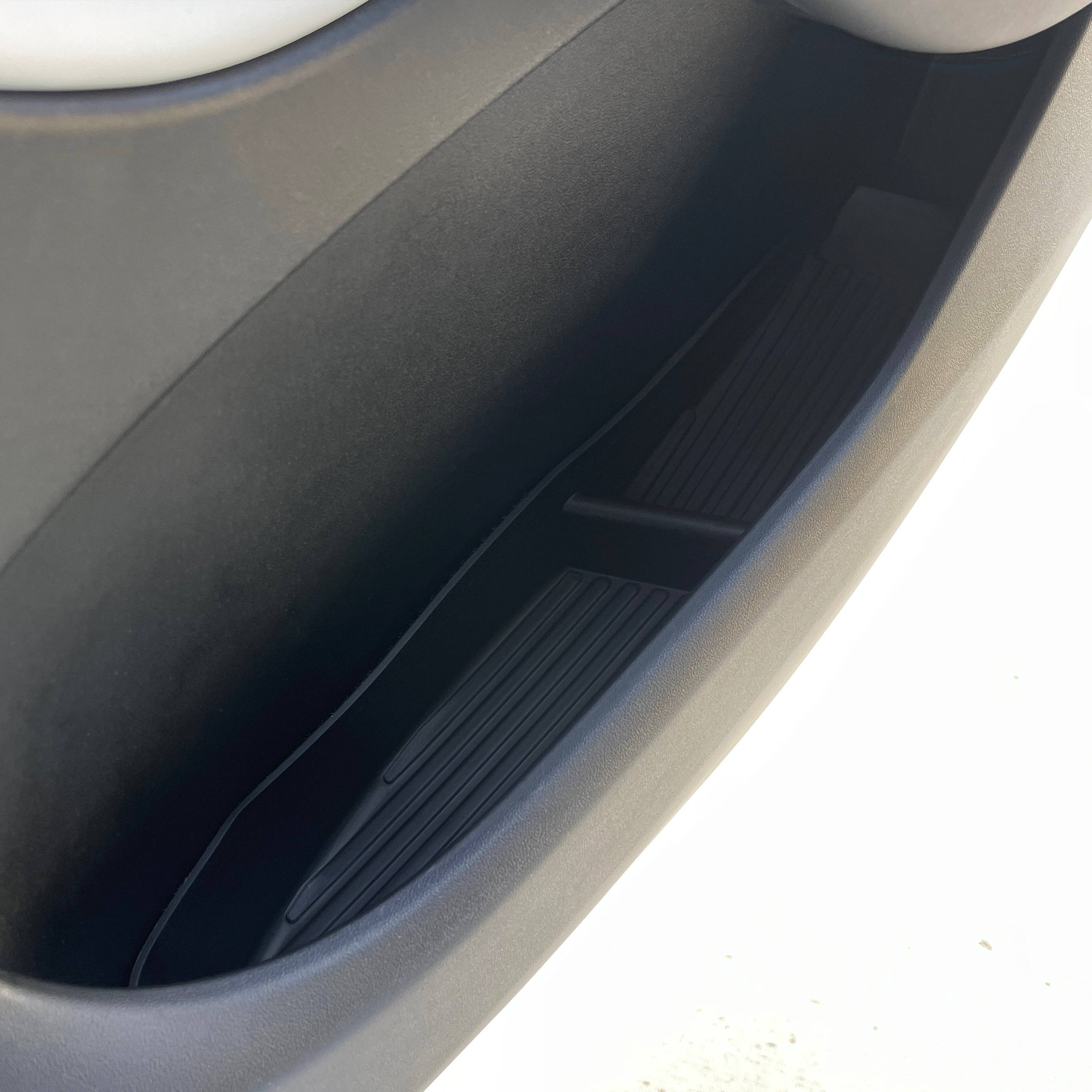 Model Y rear liner/door bin