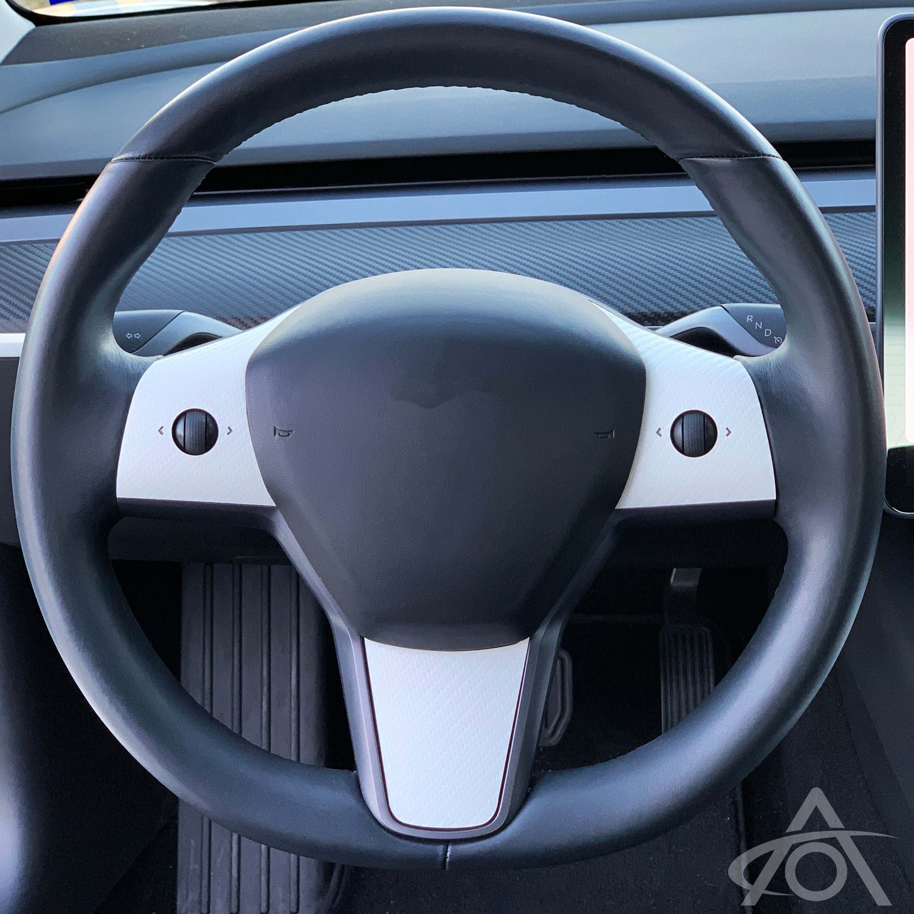 White Carbon Fiber Steering Wrap for Tesla Model 3 & Y Steering Wheel